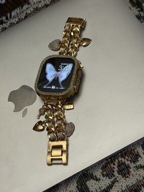 Apple Watch Ultra 2 refurbished like new condition